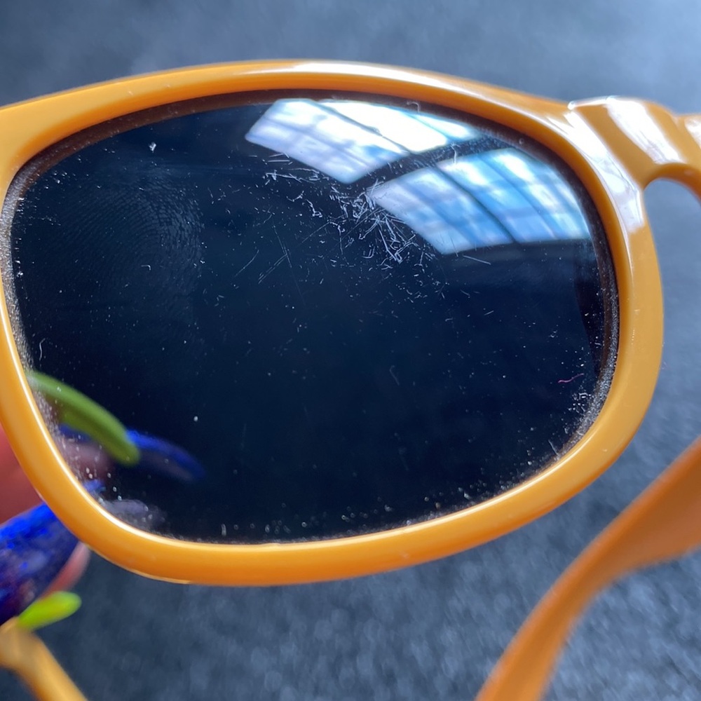 Subaru yellow wayfair sunglasses - Picture 6 of 6